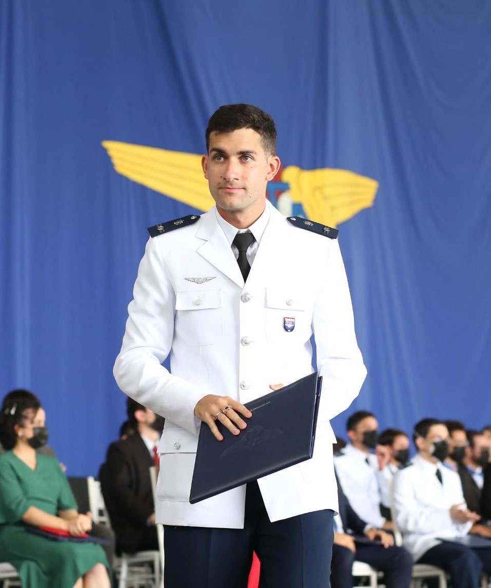 João Vitor Fontenele Lustosa - Formatura ITA